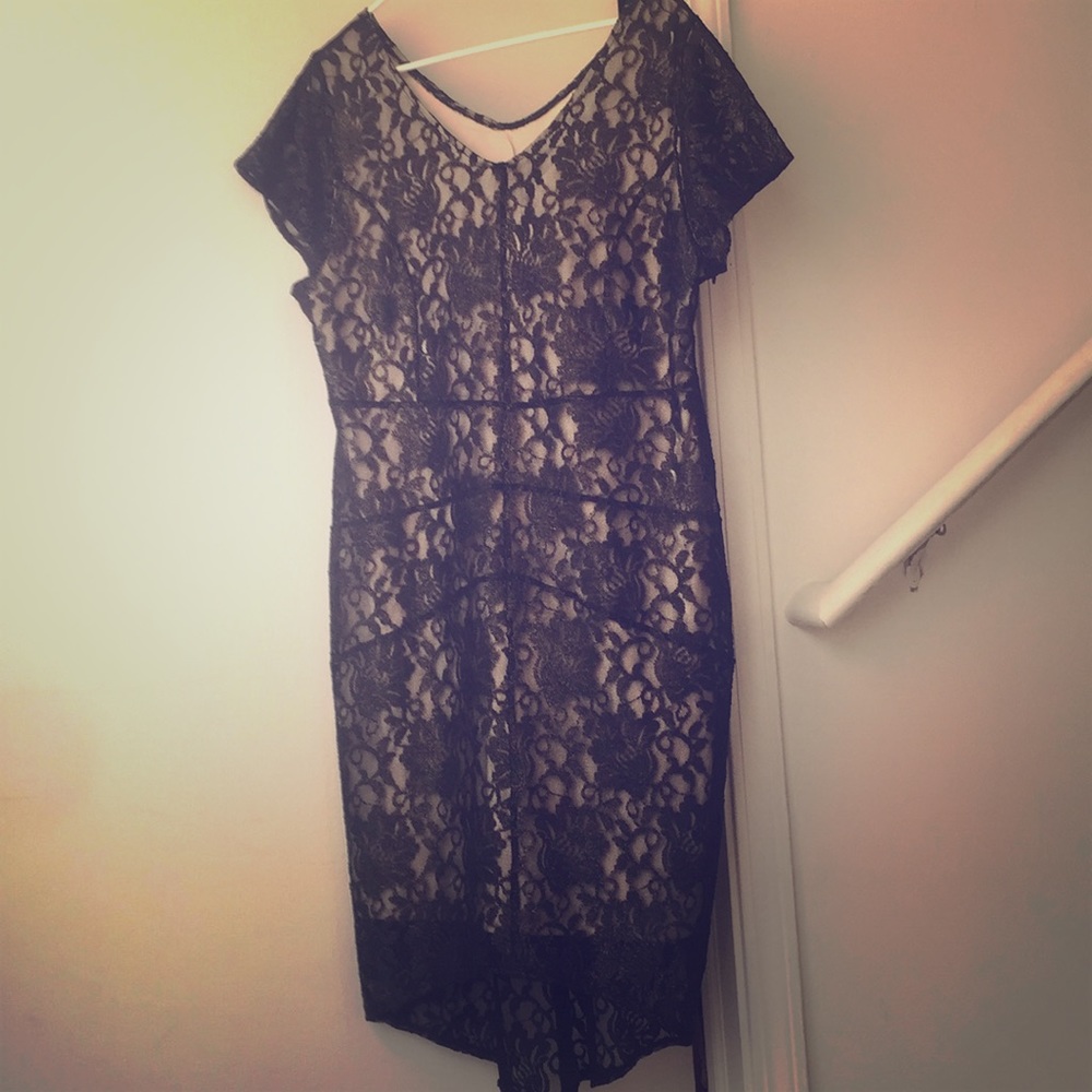 Black lace cocktail dress (NWT)